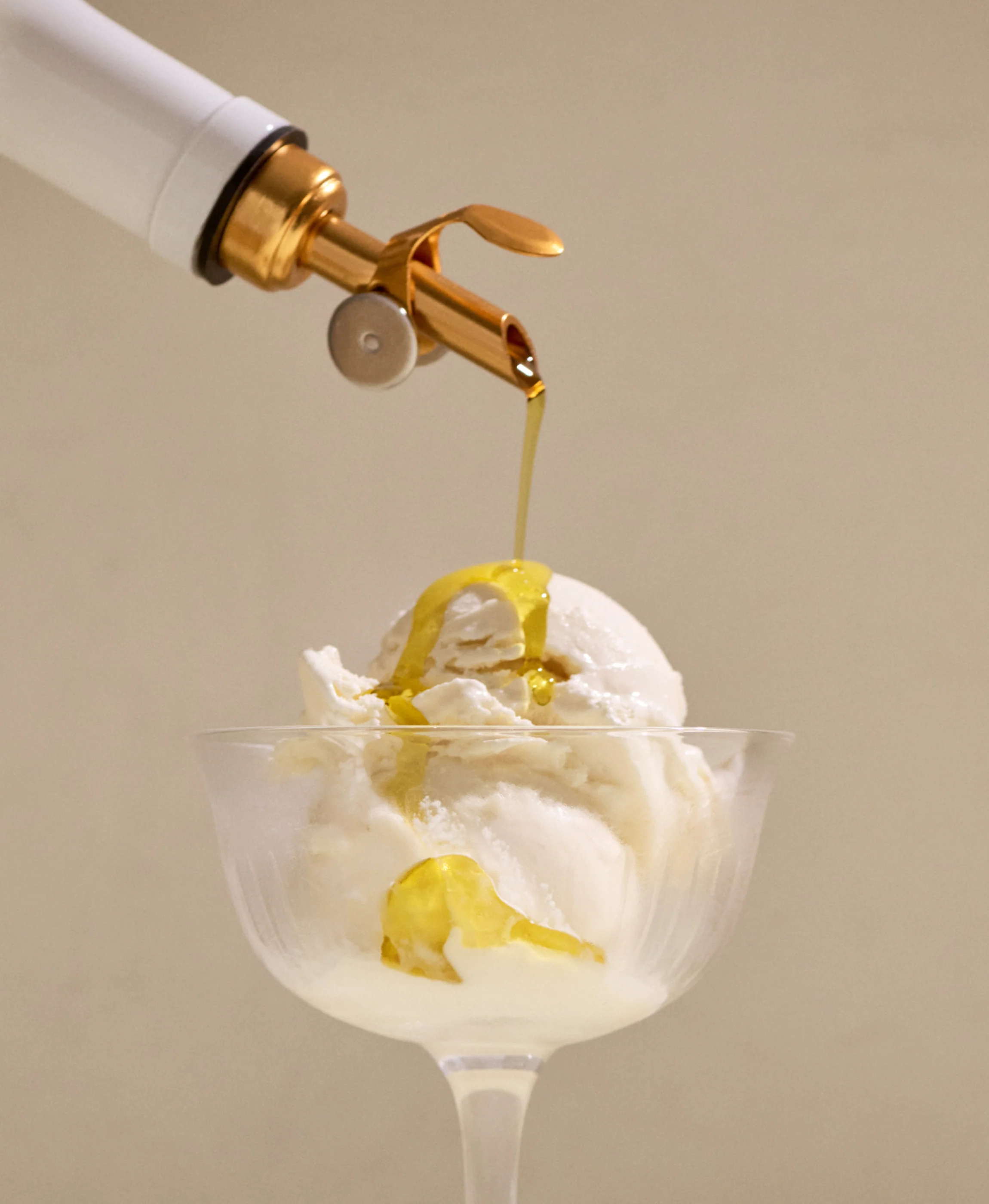 Alive Extra Virgin Olive Oil - Image 4